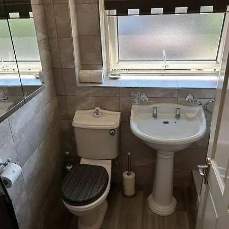 Central Aster House, 3 Bedrooms, Parking Nottingham Exterior photo
