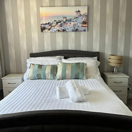 Central Aster House, 3 Bedrooms, Parking Nottingham Exterior photo